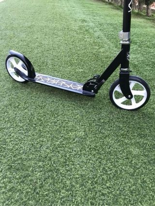 Patinete scooter negro