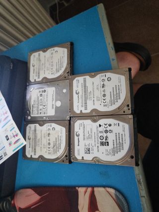 5 Discos Duros HDD 500GB Seagate Toshiba