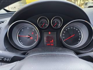 OPEL Insignia 2.0 CDTI 160 CV Sport GARANTIA