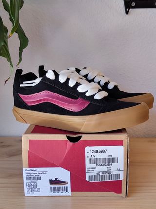 Vans Knu Skool Suede Black Gum 36