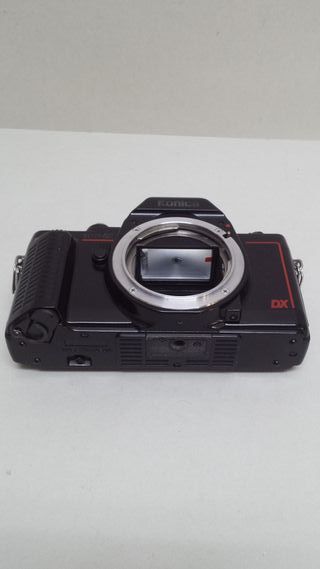 Cámara Fotos Konica TC-X AVERIADA