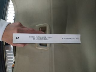 Textos clásicos de teoría de la literatura - M.a L