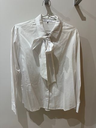 Blusa Blanca Lefties Talla M/38 con Lazo