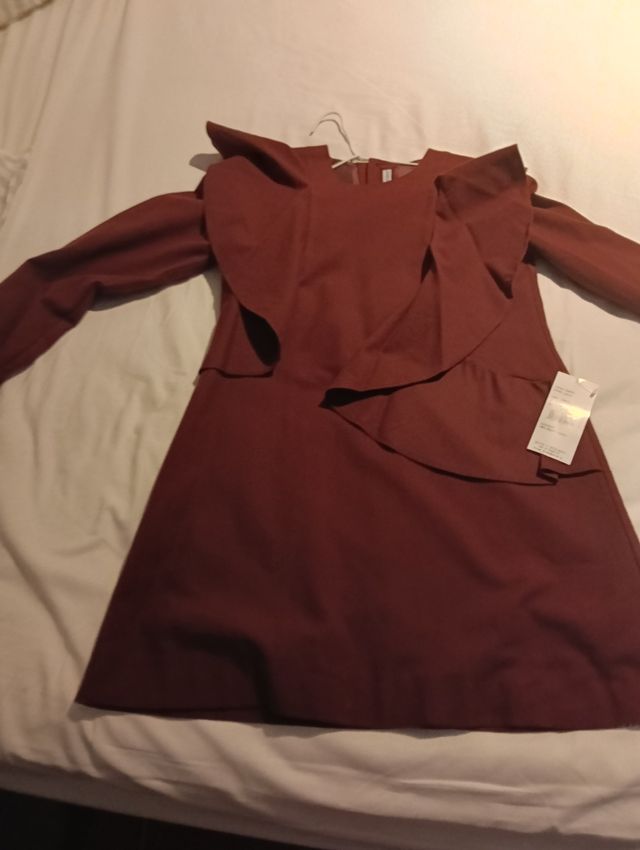 Vestido niña burgundy volantes