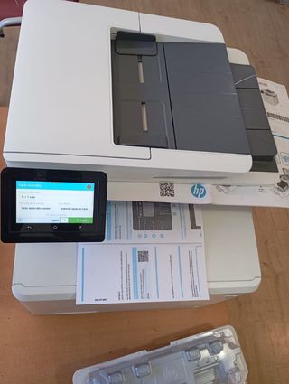 Impresora HP Color LaserJet Pro M479dw
