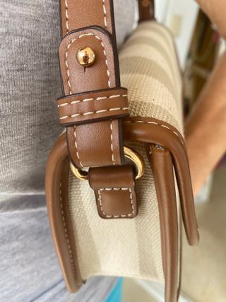Bolso baguette Lefties beige y marrón