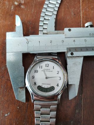 Reloj Casio AQ-227 Plata