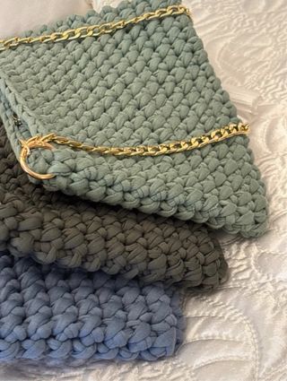 Borsa pochette verde militare a spalla