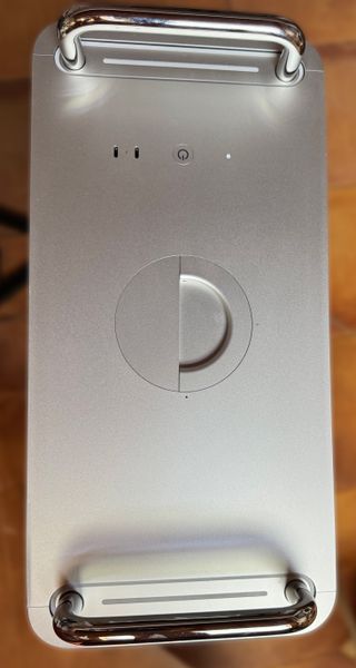 Mac Pro 24n 192GB RAM 2x W5700X 16GB