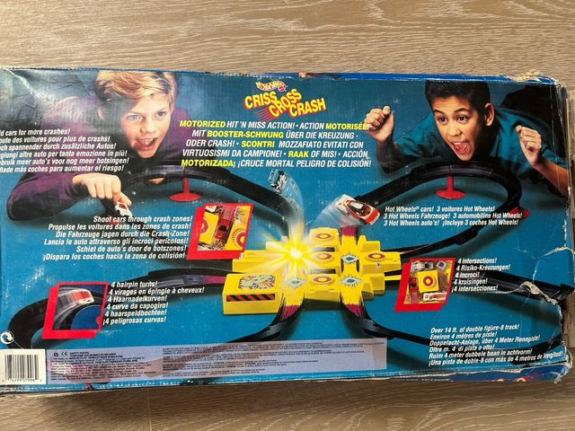 Hot Wheels Criss Cross Crash