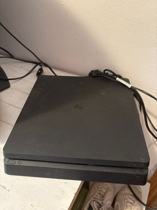 PS4 (PlayStation 4) Negra