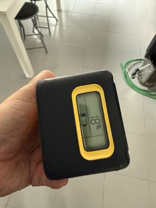 Batería Karcher 36V 2.5Ah y cargador.