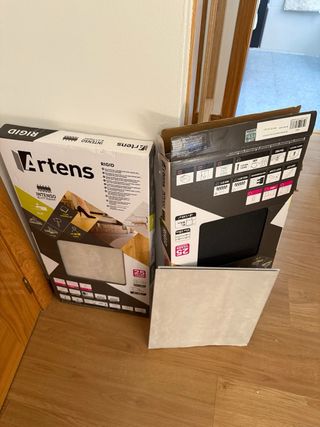 Suelo vinílico Artens Rigid SPC Baldosa Piedra