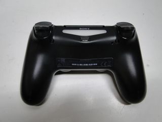 PS4 PRO CON MANDO JUEGO Y CAJA SEMINUEVA (174517)