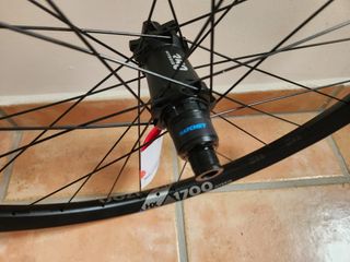 Rueda DT Swiss HX 1700 27.5 E-Bike Nueva