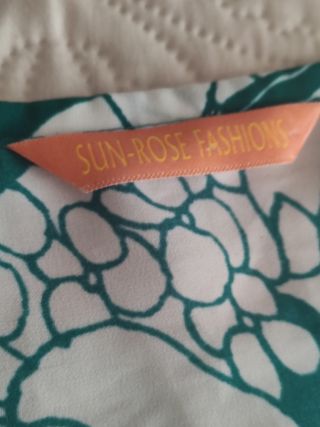 Vestido caftán de Sun Rose Fashions- Verde- Blanco