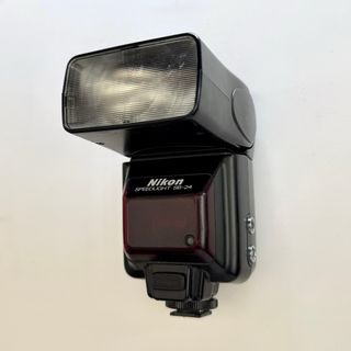 Flash Nikon Speedlight SB24