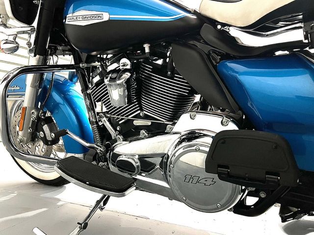 Harley Davidson Electra Glide 114 -9/2021 y 5.000k