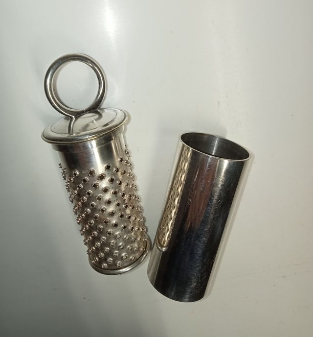 Rallador Nuez Moscada Metálico