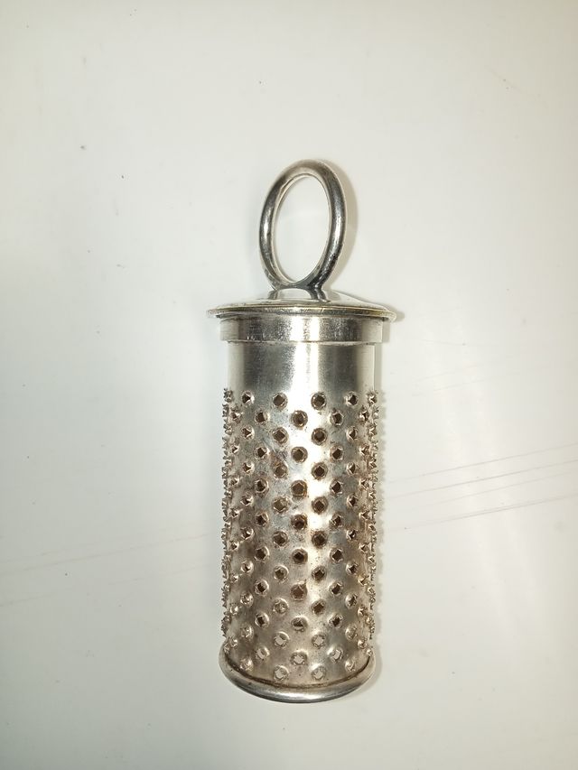 Rallador Nuez Moscada Metálico