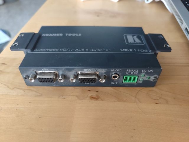 Conmutador Automático VGA + Audio KRAMER VP-211DS