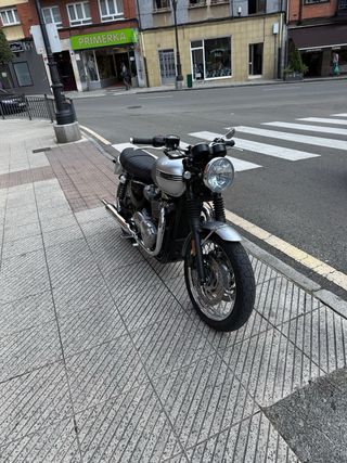 Triumph Bonneville T120