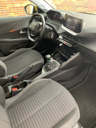 Peugeot 208 2020