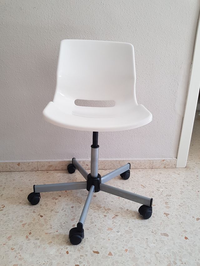 Silla de estudio SNILLE