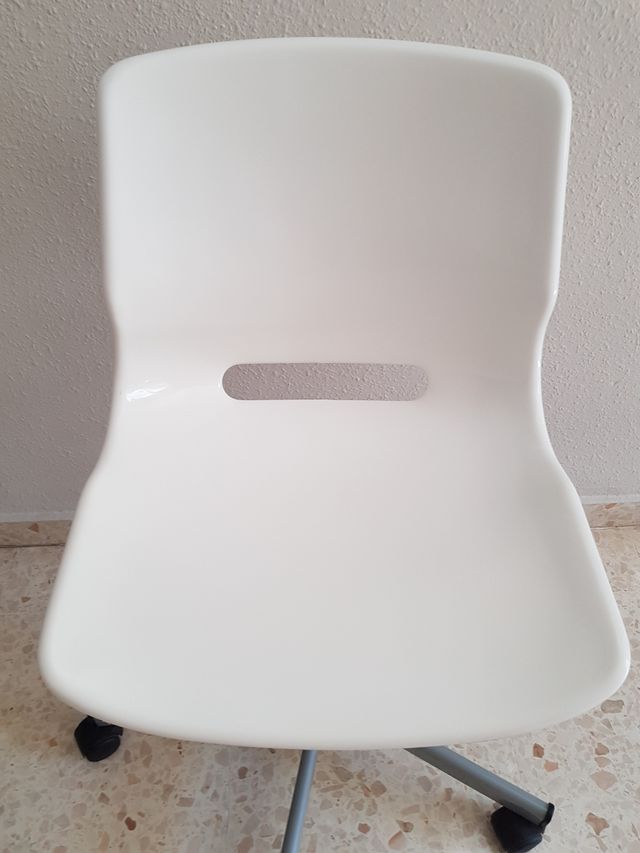 Silla de estudio SNILLE