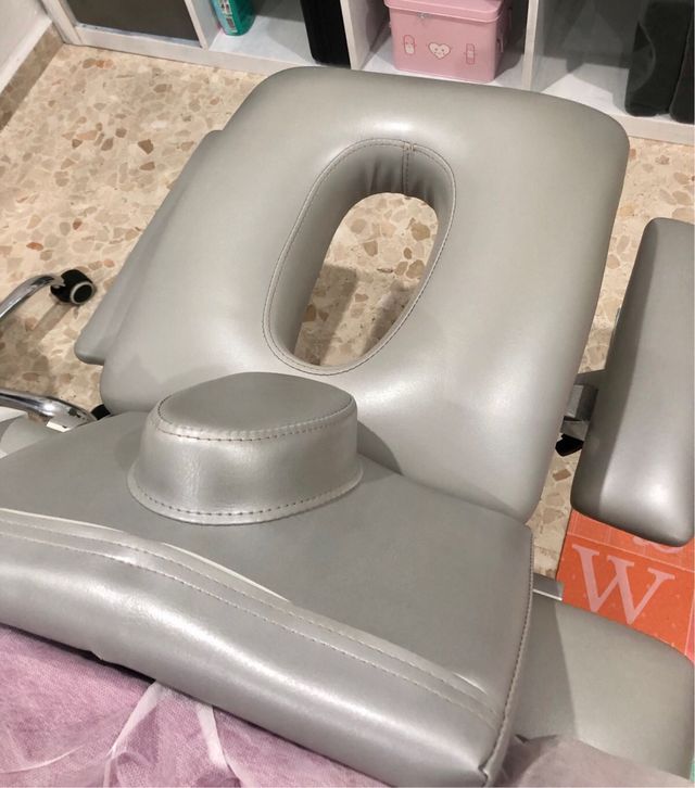 camilla eléctrica en polípiel gris