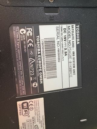 Toshiba Satellite A300 Portátil
