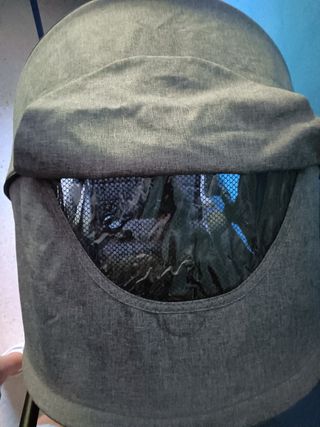 Carrito de bebé con capota y funda