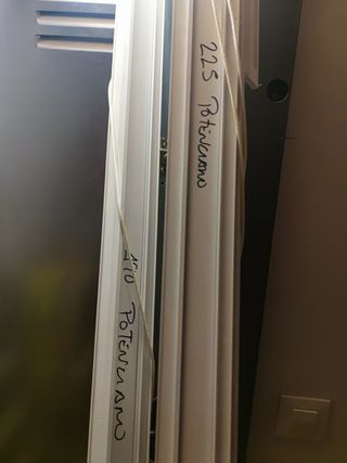 Bastoni per tende a pannello bianco