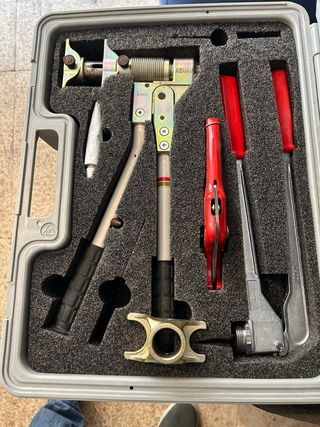 Maletín Rehau para suelo radiante