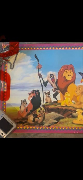 Póster Vintage El Rey León pequeñas roturasatinado