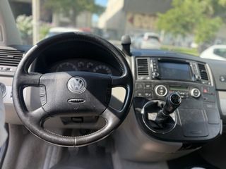 Volkswagen Multivan 2.5 TDI (174cv)
