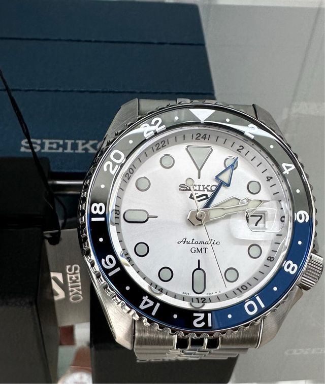 Seiko SSK033K1 Nuevo GMT Automático
