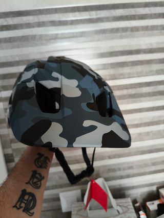 Casco Bicicleta Talla M Camuflaje