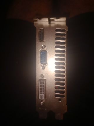 Tarjeta Gráfica Radeon HD7670 4GB GDDR5
