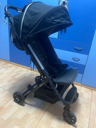 Carro de paseo Inglesina con su plástico de lluvia