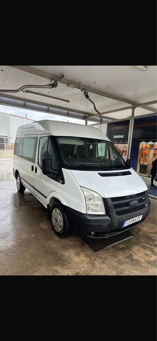 Ford Transit 2010