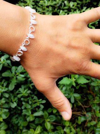 Pulsera Plata de Ley Piedra Luna. Diseño