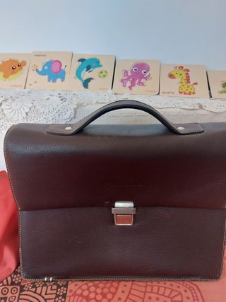 Bolso Maletín Marrón para Portátil y Libros