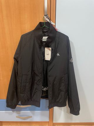 Chaqueta Calvin Klein Negra
