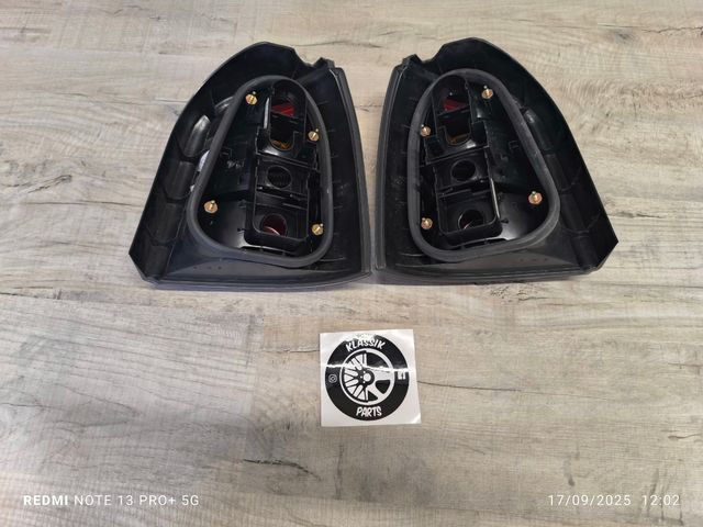 Pilotos traseros Audi A4 B5 Avant ahumados