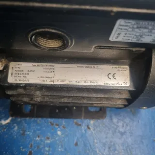 Bomba y control presion agua sanitaria