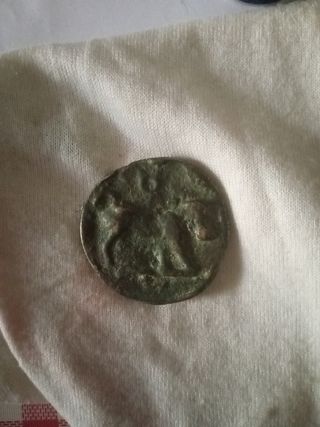 Moneta Romana Stile Minerva/Toro