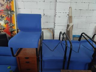 Conjunto 2 sillones y 4 sillas oficina azul