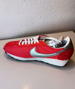 Zapatillas Nike LD-1000 Rojas/Plata.