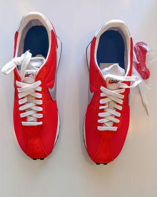 Zapatillas Nike LD-1000 Rojas/Plata.